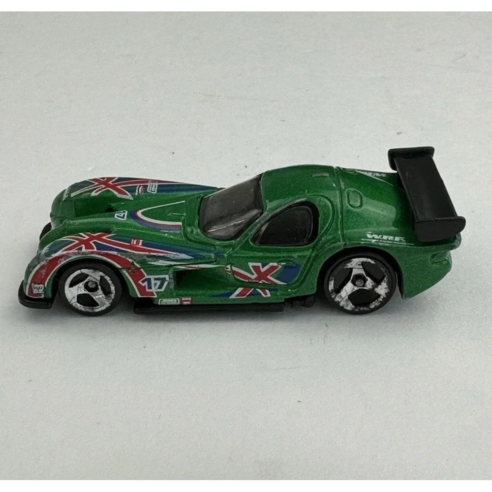 Hot Wheels 1997 Panoz GTR-1 Green‎ Union Jack Racing Diecast Car 1:64 Scale
